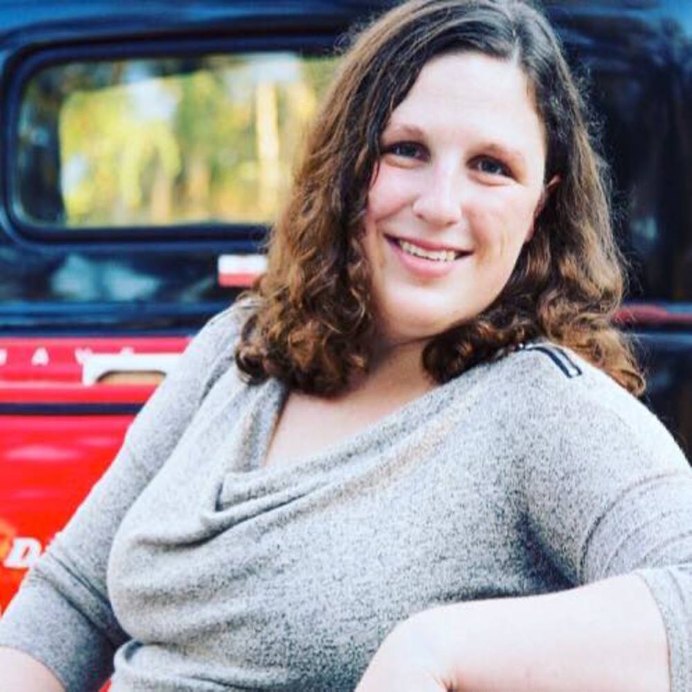 Meet your Posher, Caroline
